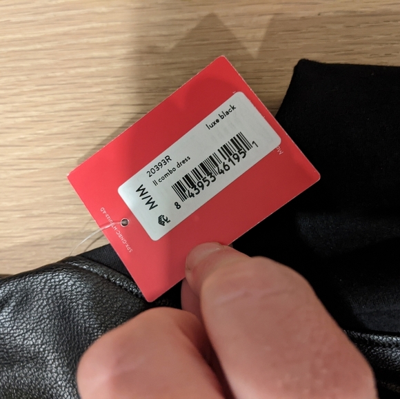 Faux Leather form fitting dress - Picture 5 of 6